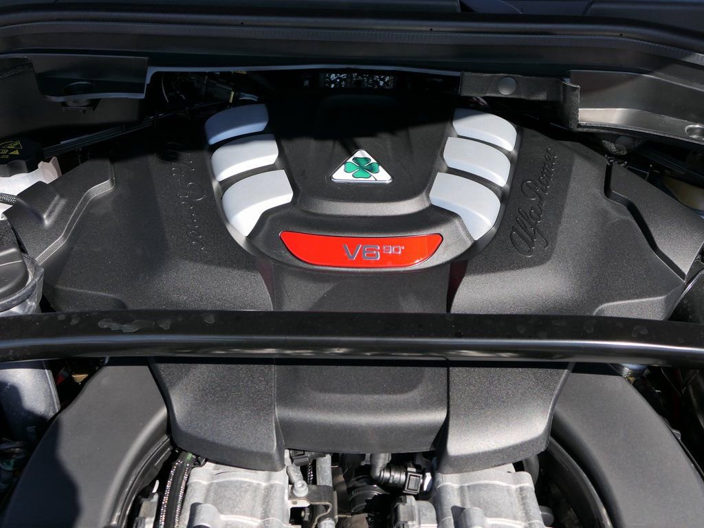 New 2024 Alfa Romeo Stelvio Quadrifoglio w/ Active Assist Plus Package image 30
