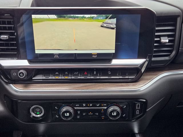 Used 2024 Chevrolet Silverado 1500 LT Trail Boss AWD/4WD image 18