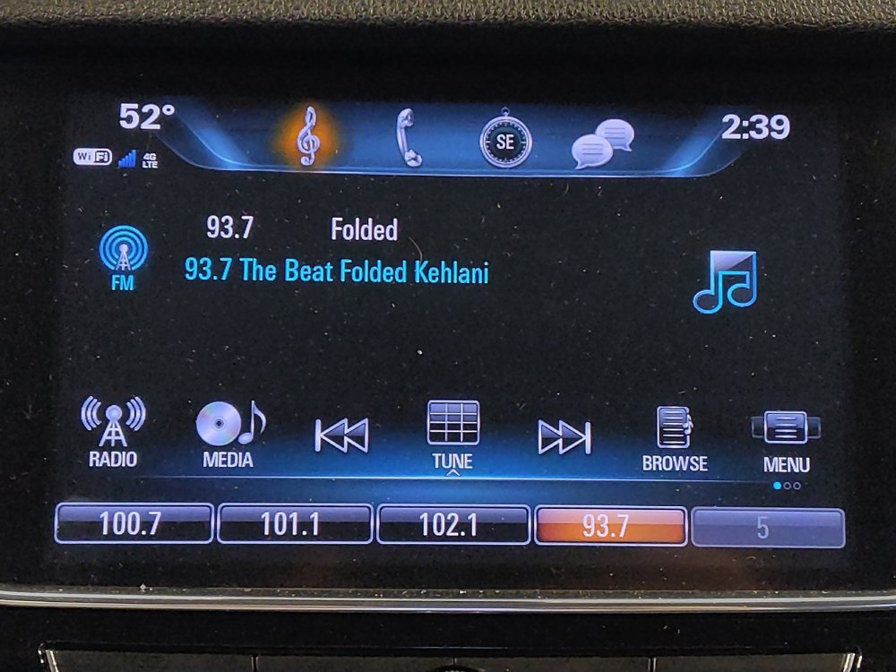 Used 2018 Buick Encore Sport Touring image 25