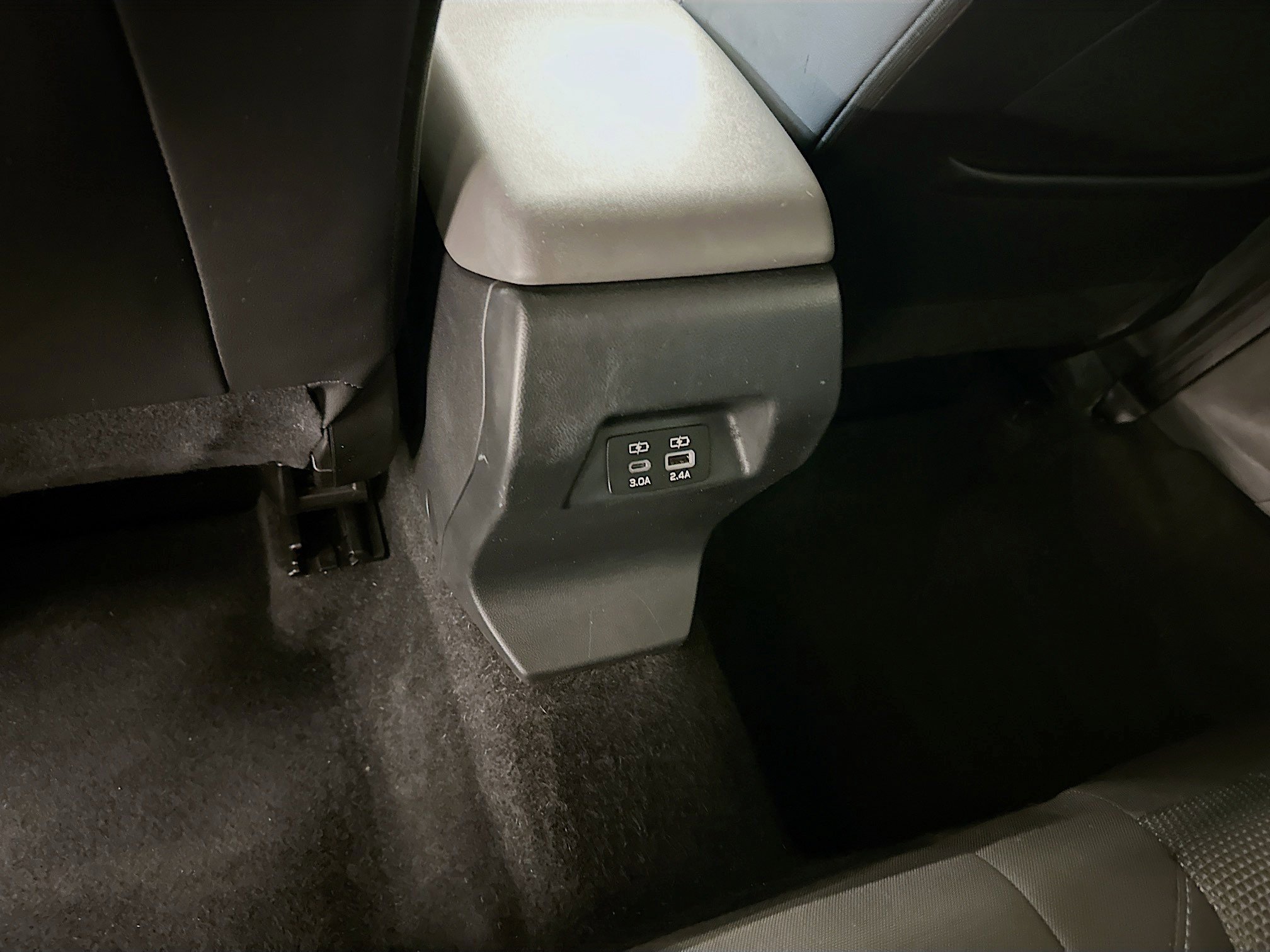 Used 2024 Subaru Crosstrek 2.0i Premium image 28