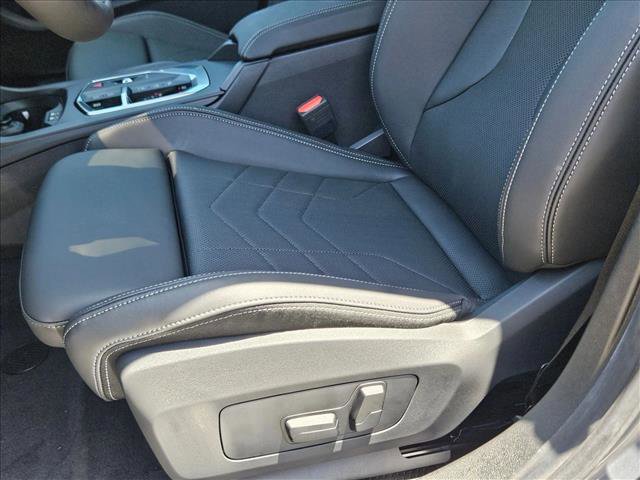 Used 2025 BMW 228i xDrive AWD/4WD image 4