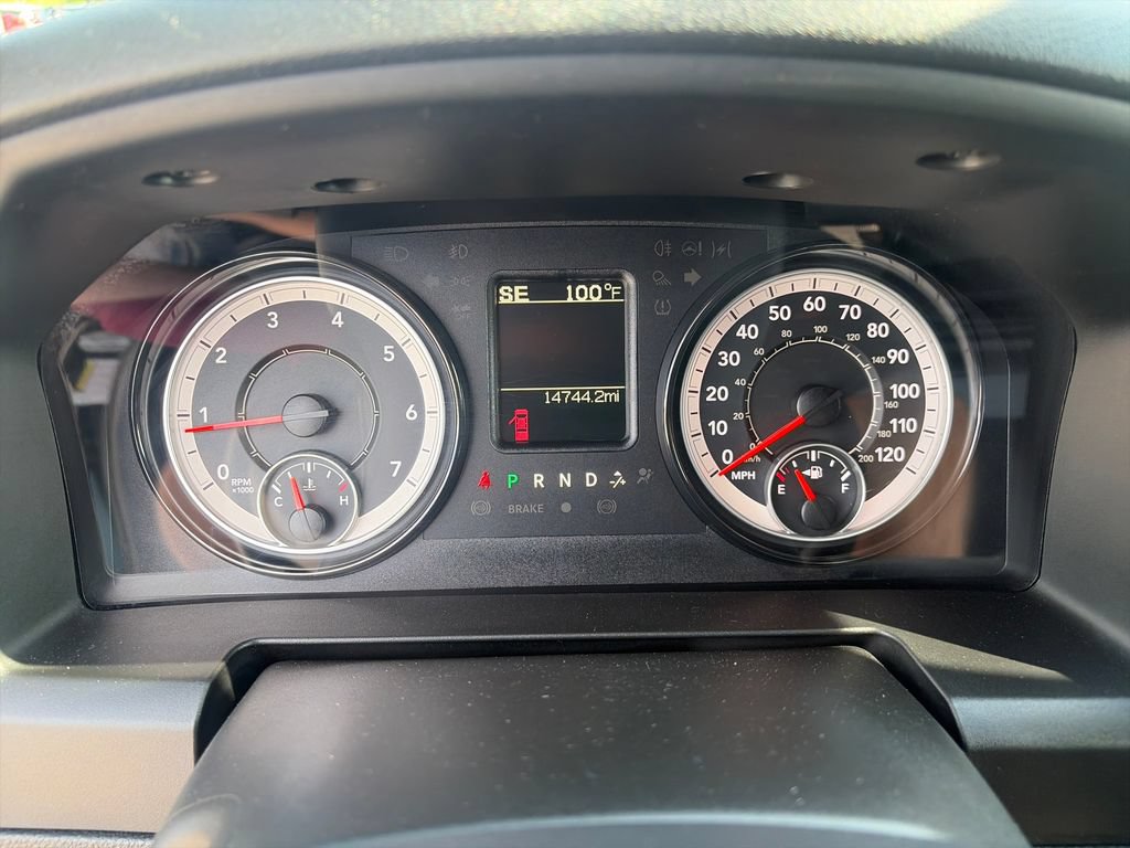 Used 2024 RAM 1500 Warlock AWD/4WD image 16