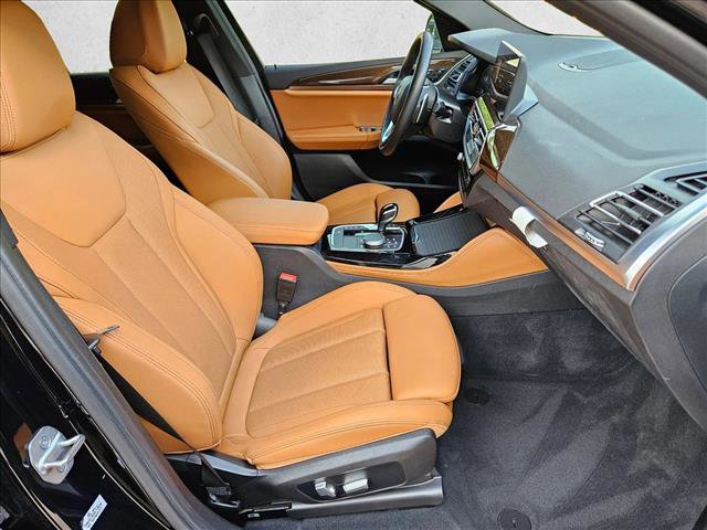 Used 2023 BMW X4 xDrive30i w/ Premium Package AWD/4WD image 22