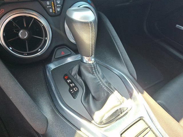 Used 2023 Chevrolet Camaro LT RWD image 19