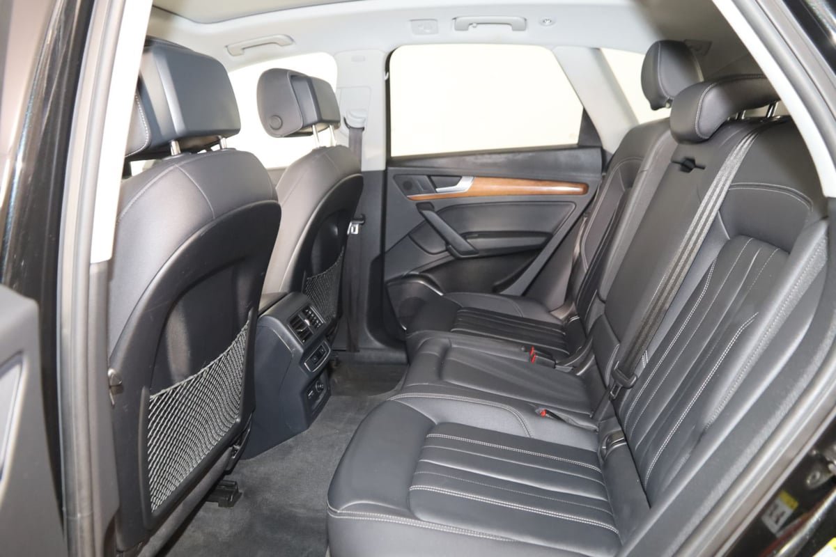 Used 2023 Audi Q5 2.0T Premium AWD/4WD image 40