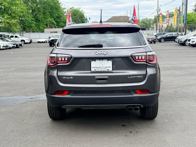 Used 2020 Jeep Compass Limited w/ Safety & Security Group AWD/4WD image 8