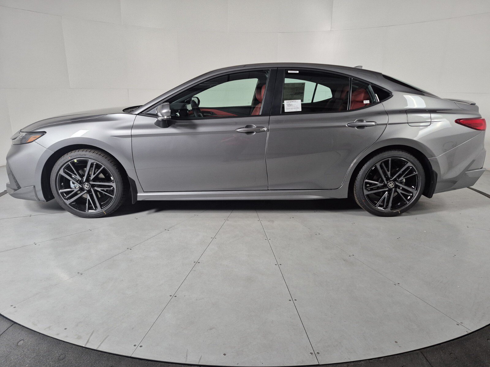 New 2026 Toyota Camry XSE FWD image 2