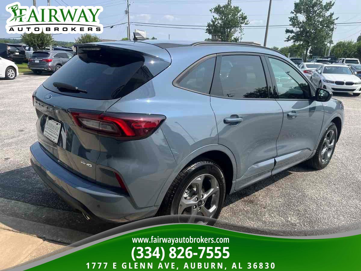 Used 2024 Ford Escape ST-Line w/ Tech Pack #1 image 6