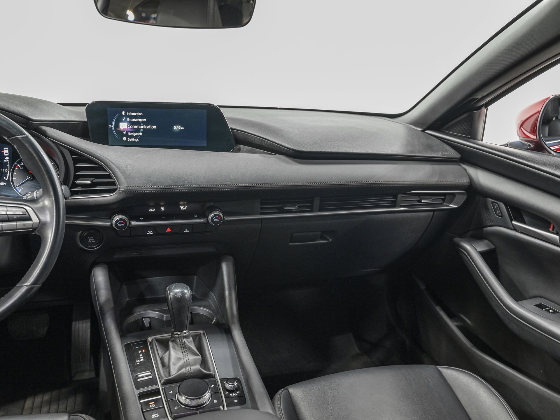 Used 2020 MAZDA MAZDA3 Hatchback image 31