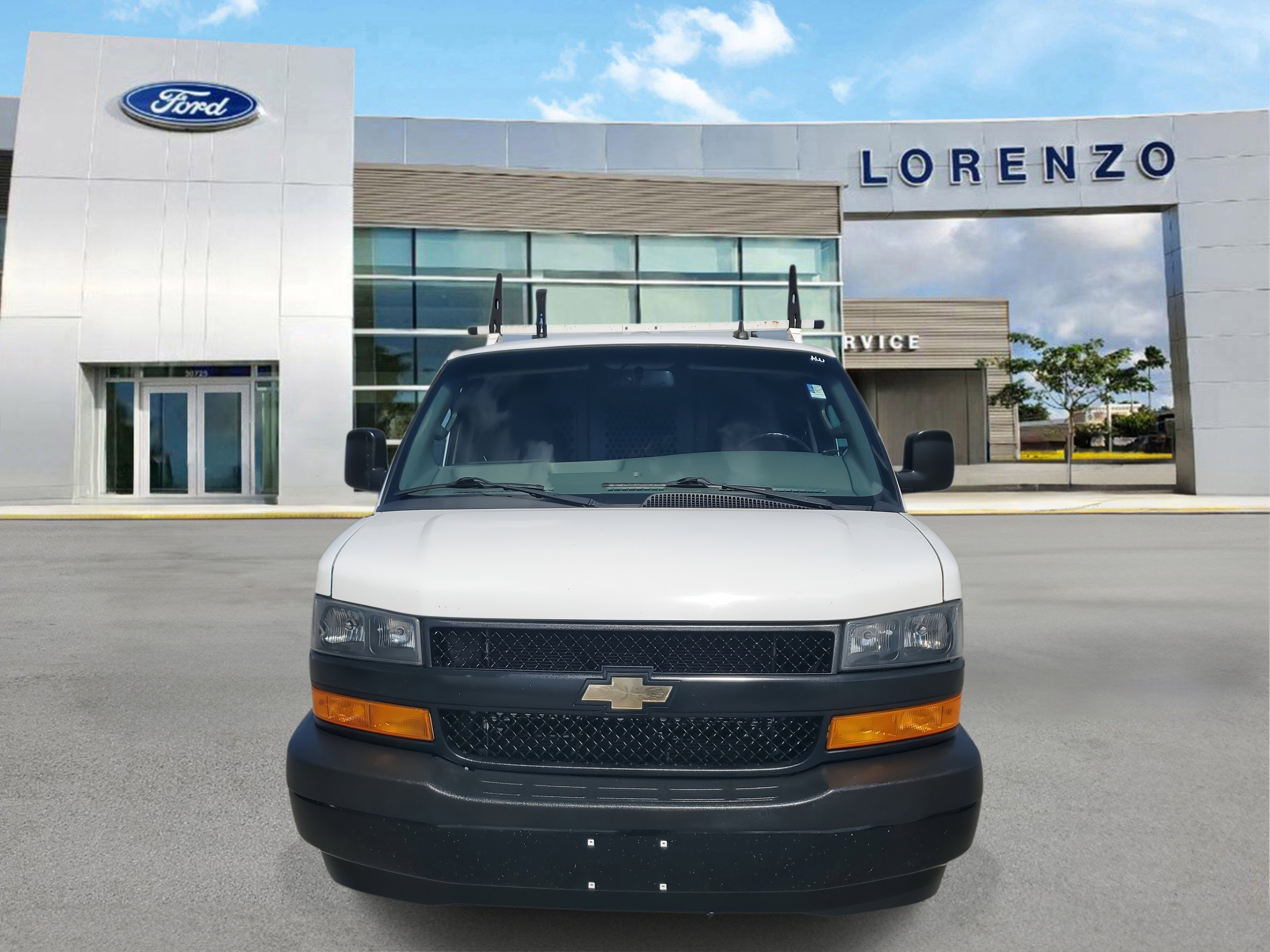 Used 2020 Chevrolet Express 2500 w/ Communications Package image 2