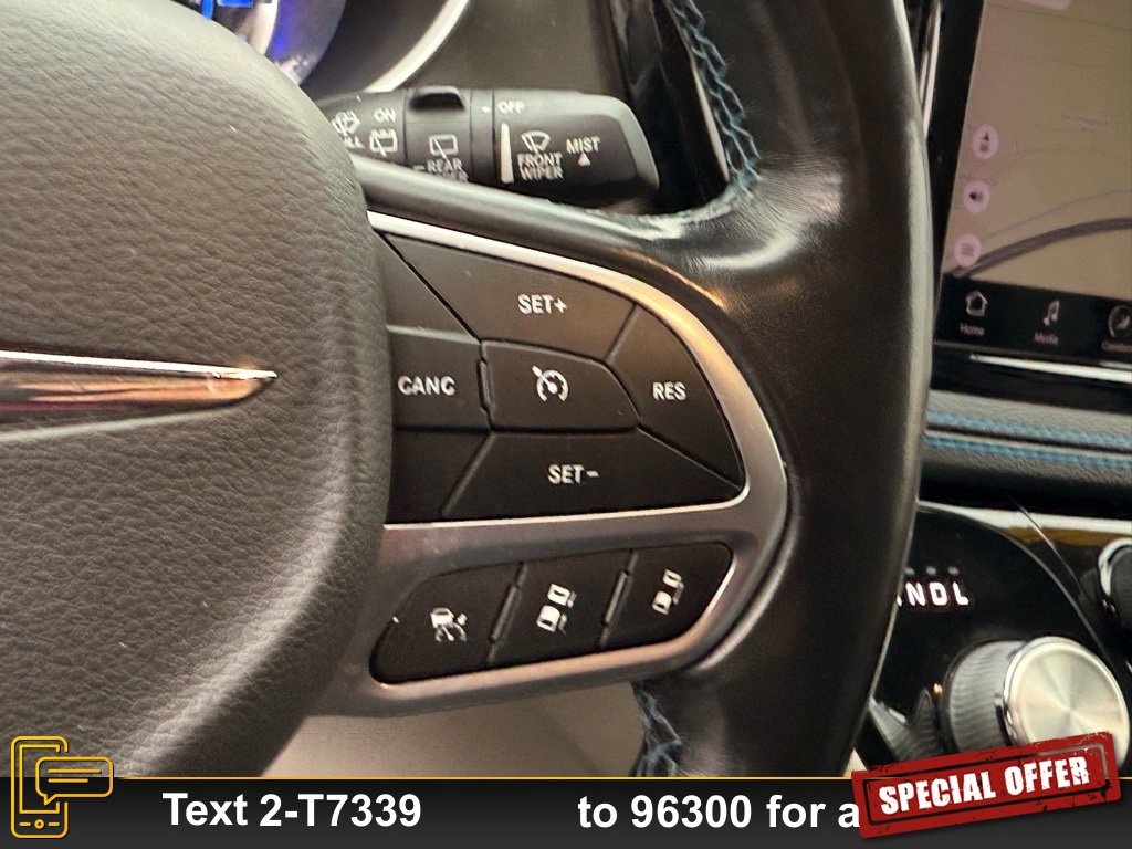 Used 2021 Chrysler Pacifica Touring-L image 18