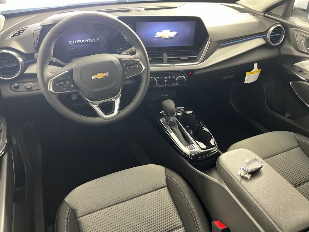 New 2026 Chevrolet Trax LT w/ LT Convenience Package FWD image 19