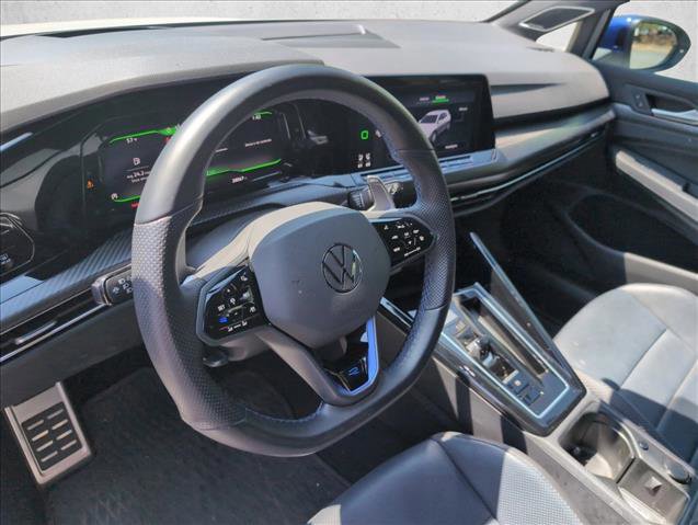 Used 2023 Volkswagen Golf 20th Anniversary Edition image 9