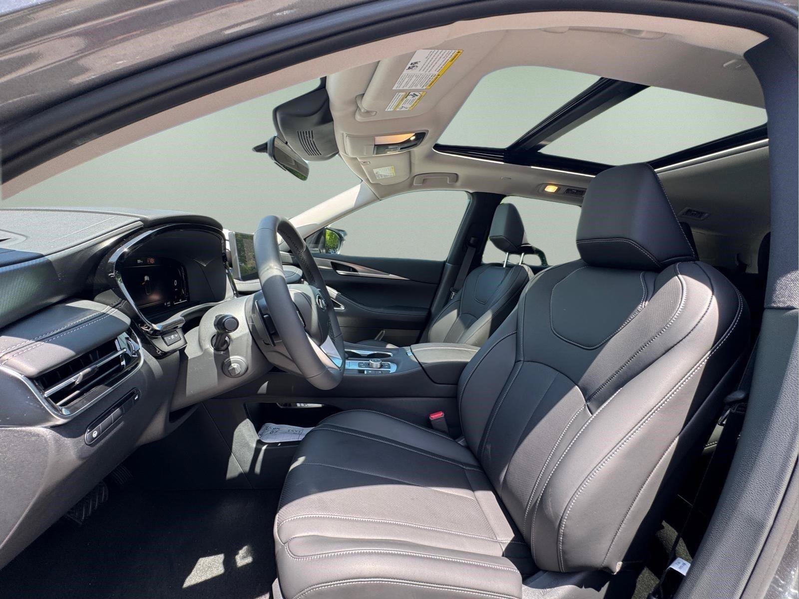 New 2027 INFINITI QX60 Luxe w/ Cargo Package AWD/4WD image 18