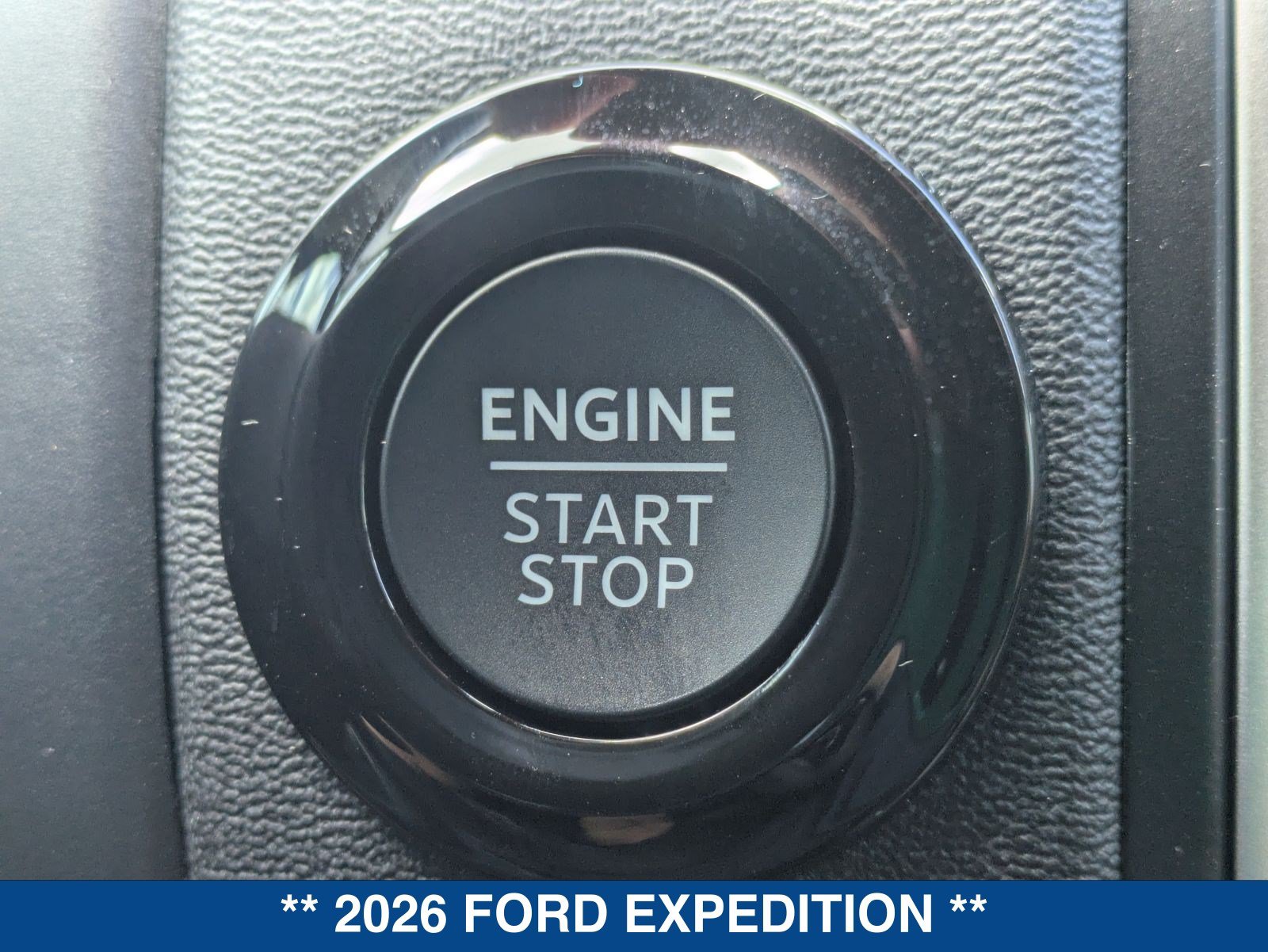 New 2026 Ford Expedition Active RWD image 39
