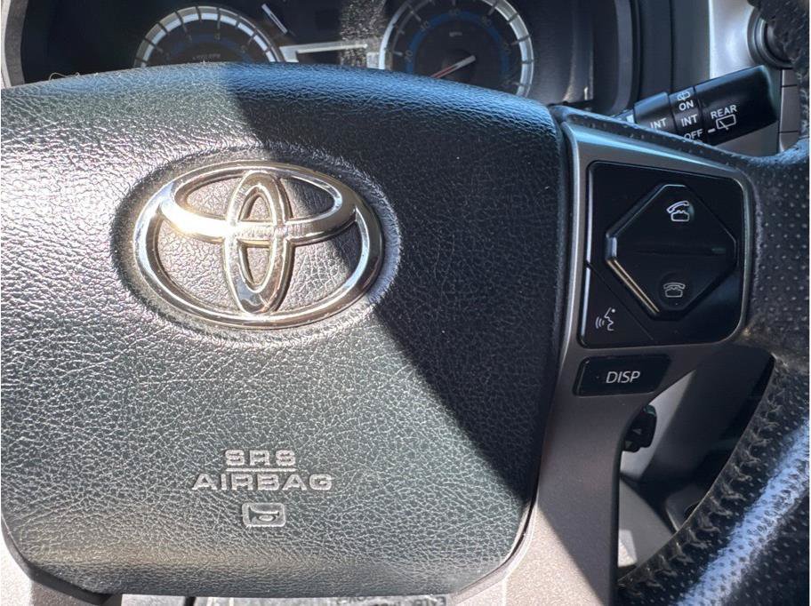 Used 2017 Toyota 4Runner SR5 Premium AWD/4WD image 31