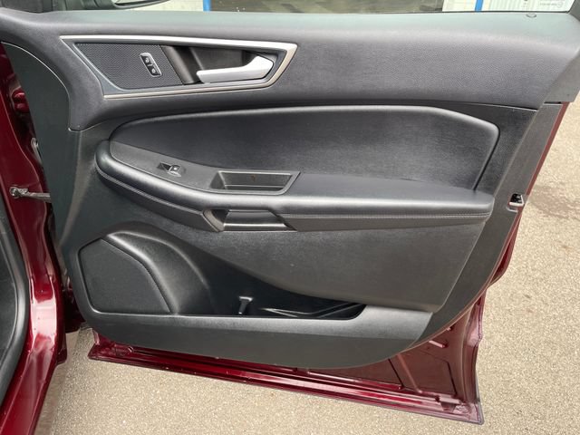 Used 2023 Ford Edge SEL AWD/4WD image 37
