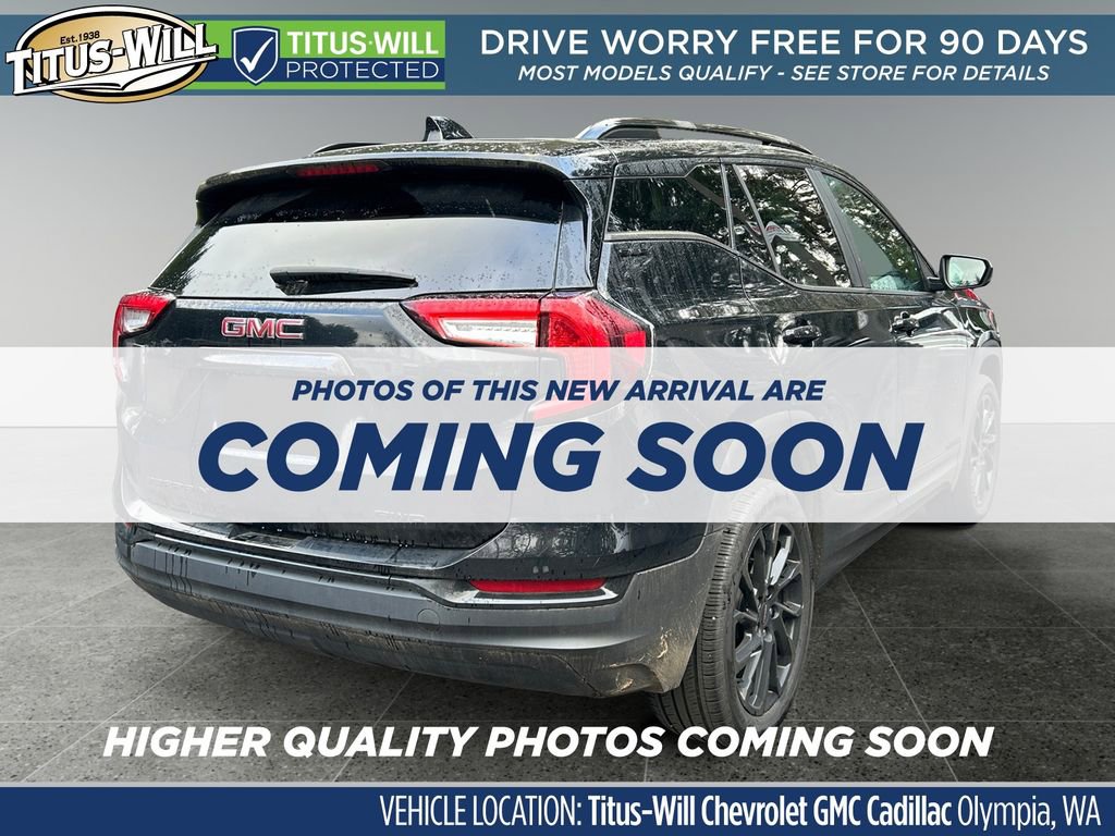 Used 2023 GMC Terrain SLE w/ Driver Convenience Package image 4