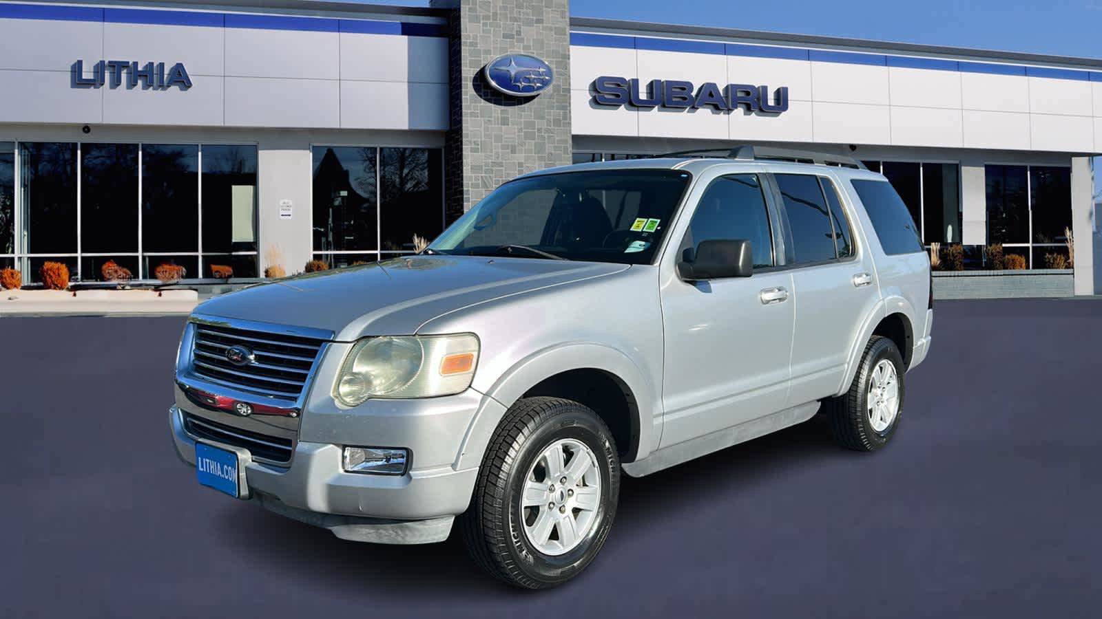 Used 2010 Ford Explorer XLT RWD image 1