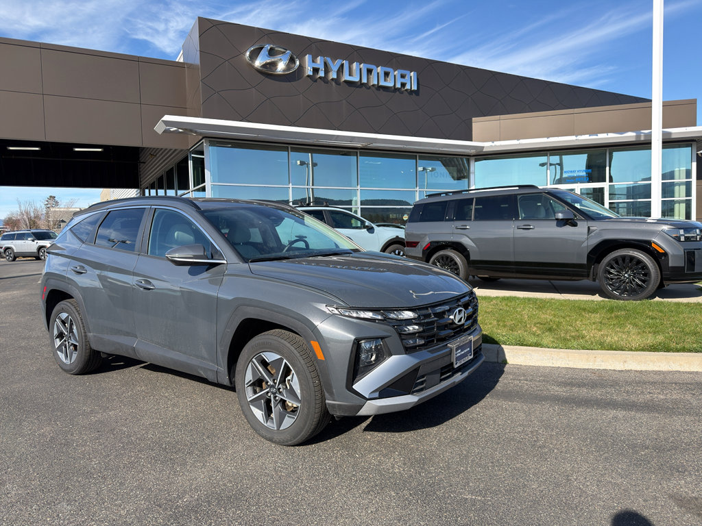 Certified 2025 Hyundai Tucson SEL AWD/4WD image 1
