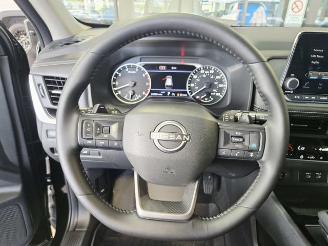 Used 2026 Nissan Rogue SV w/ SV Premium Package AWD/4WD image 15