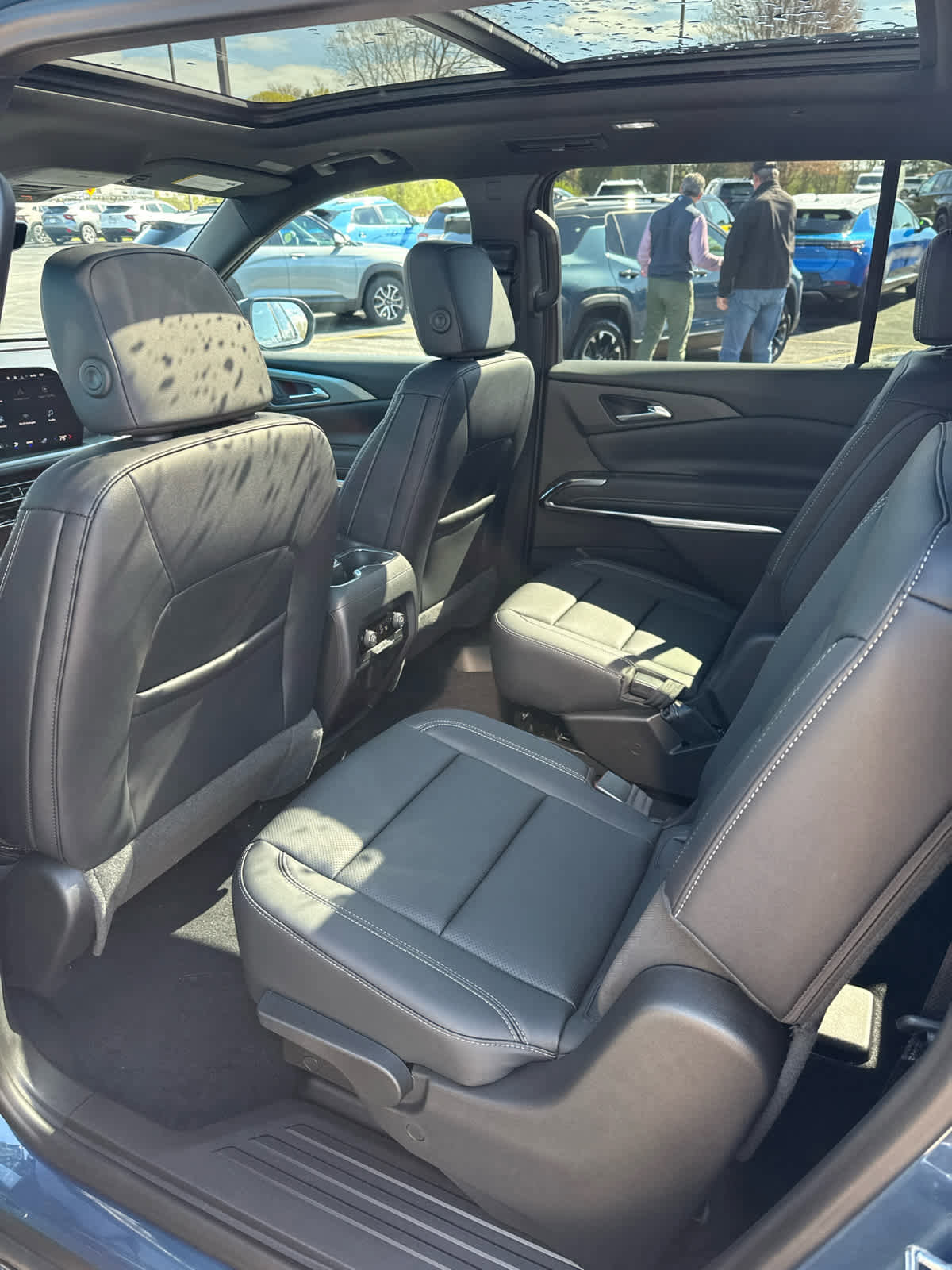 New 2026 Chevrolet Traverse LT AWD/4WD image 7