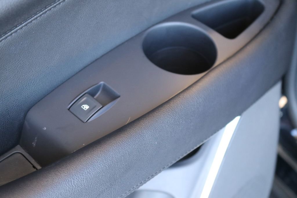 Used 2019 Cadillac Escalade Luxury image 24