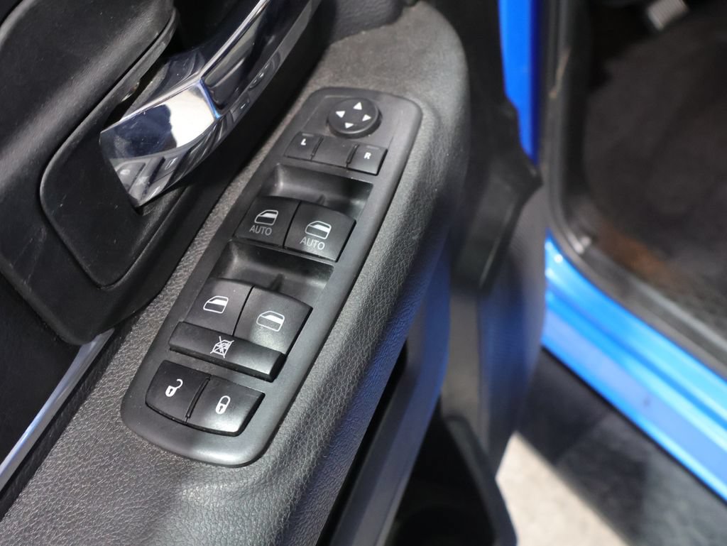 Certified 2021 RAM 1500 Warlock AWD/4WD image 14