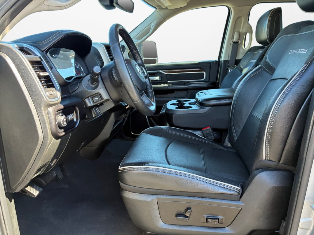 Used 2024 RAM 2500 Laramie AWD/4WD image 18