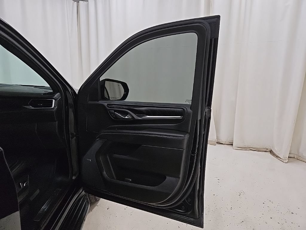 Used 2021 GMC Yukon XL Denali AWD/4WD image 59