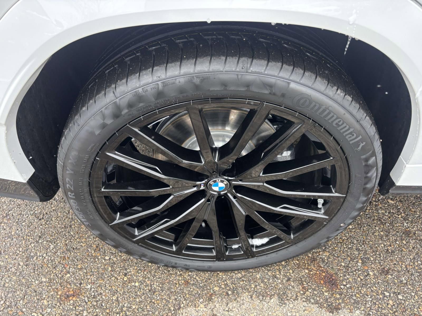 New 2026 BMW X6 xDrive40i image 10