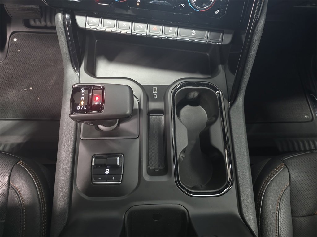 Used 2023 GMC Sierra 1500 AT4 w/ Technology Package image 24