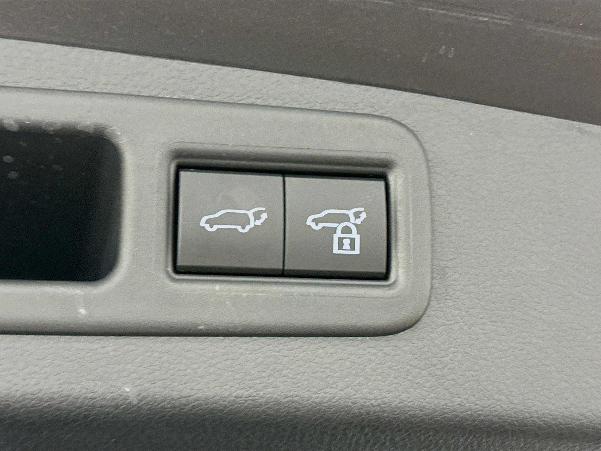 Used 2023 Lexus RX 350 F Sport w/ Accessory Package image 32