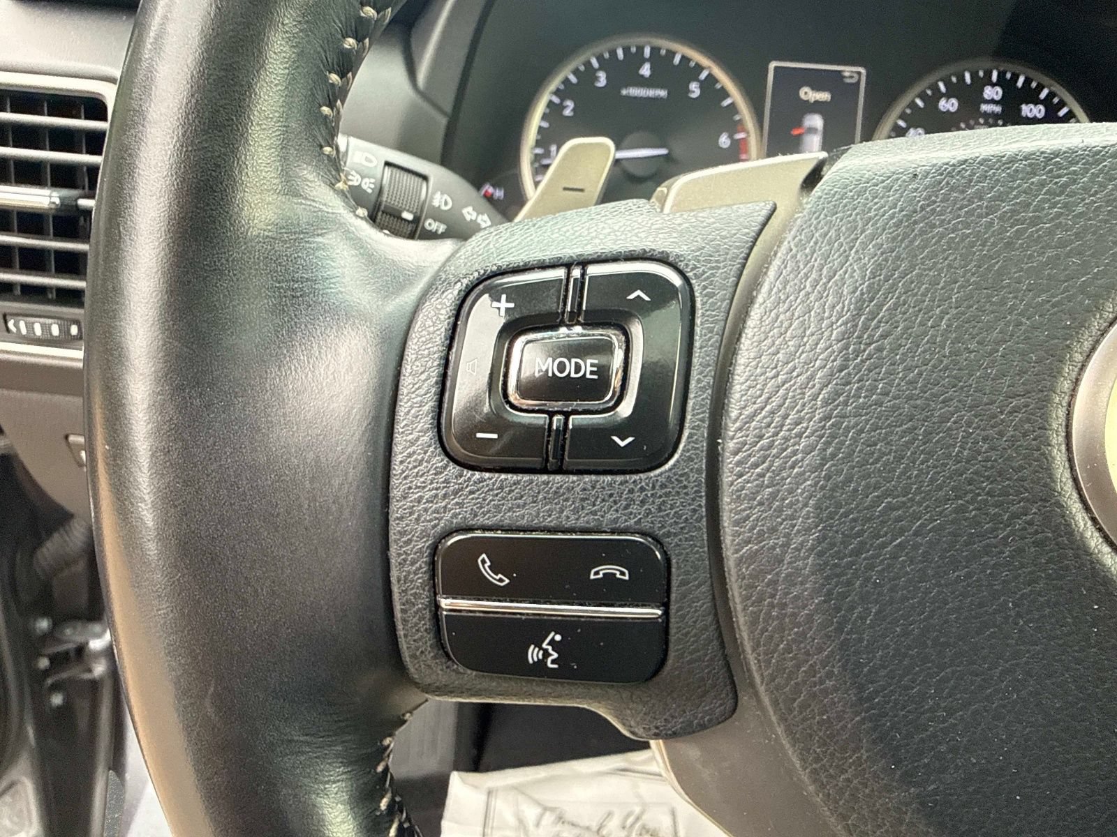 Used 2018 Lexus NX 300 FWD w/ Premium Package image 27