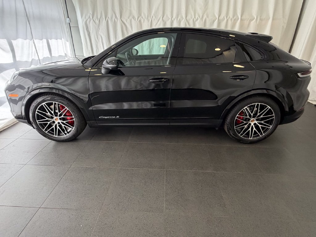 New 2026 Porsche Cayenne S AWD/4WD image 2