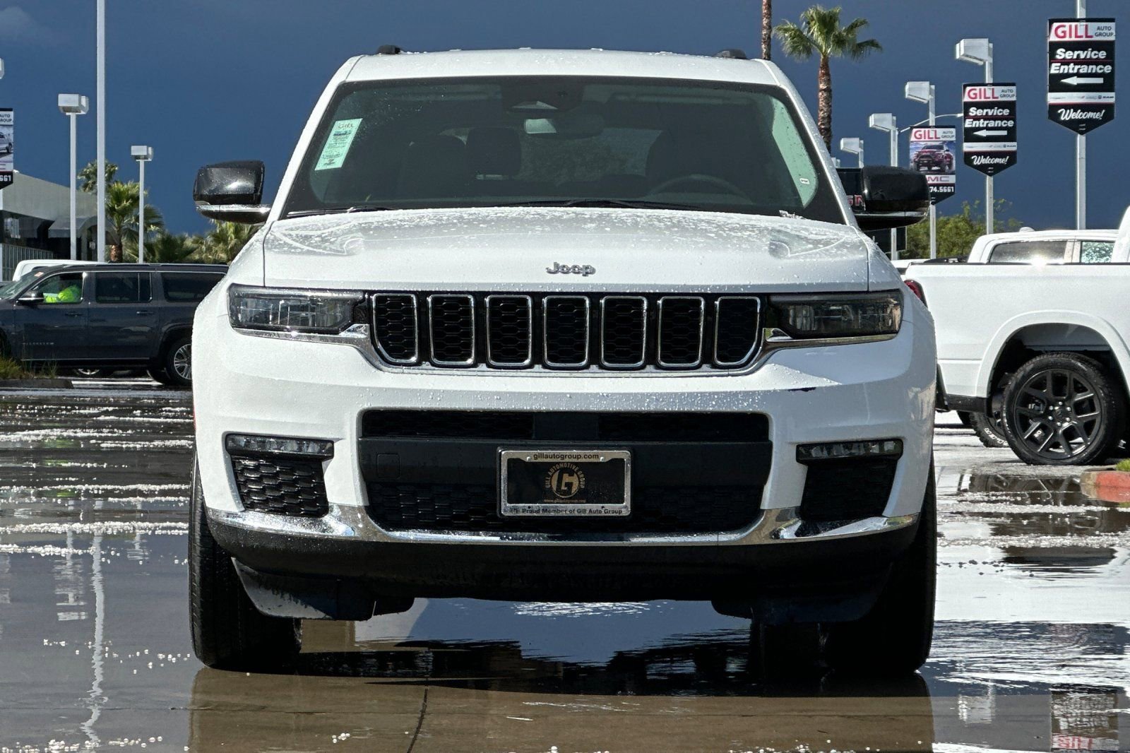 Used 2023 Jeep Grand Cherokee L Limited image 9