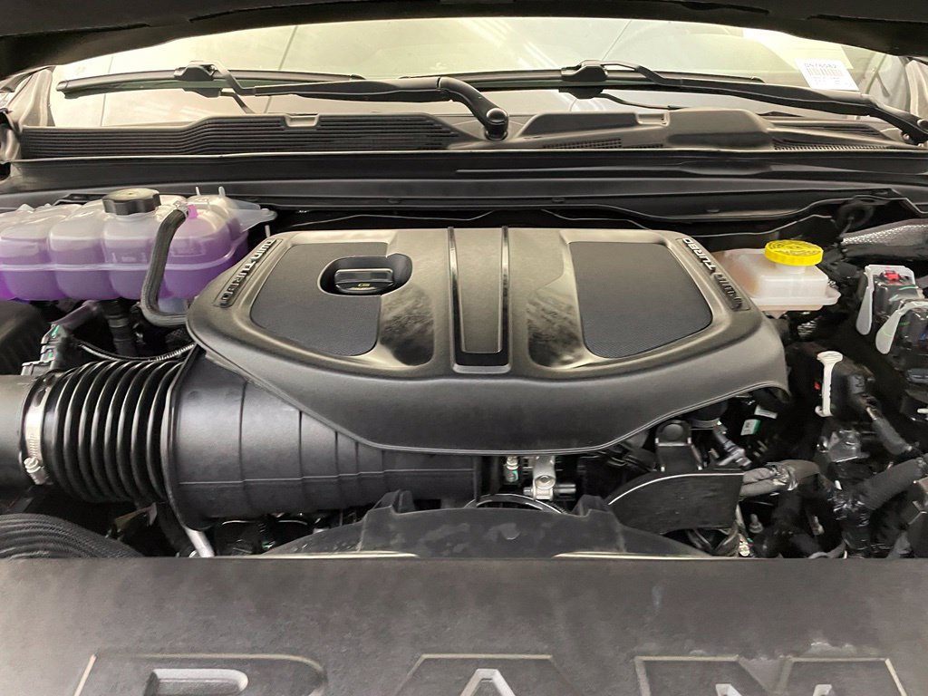 New 2026 RAM 1500 Express RWD image 17