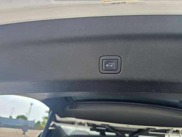 Used 2023 Chevrolet Tahoe High Country AWD/4WD image 17