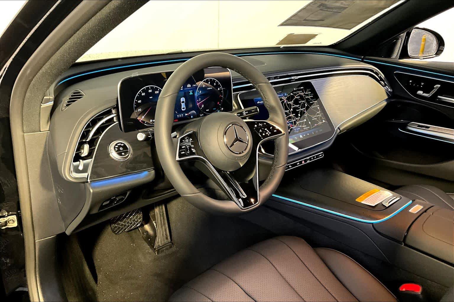 New 2026 Mercedes-Benz E 350 4MATIC Sedan image 9