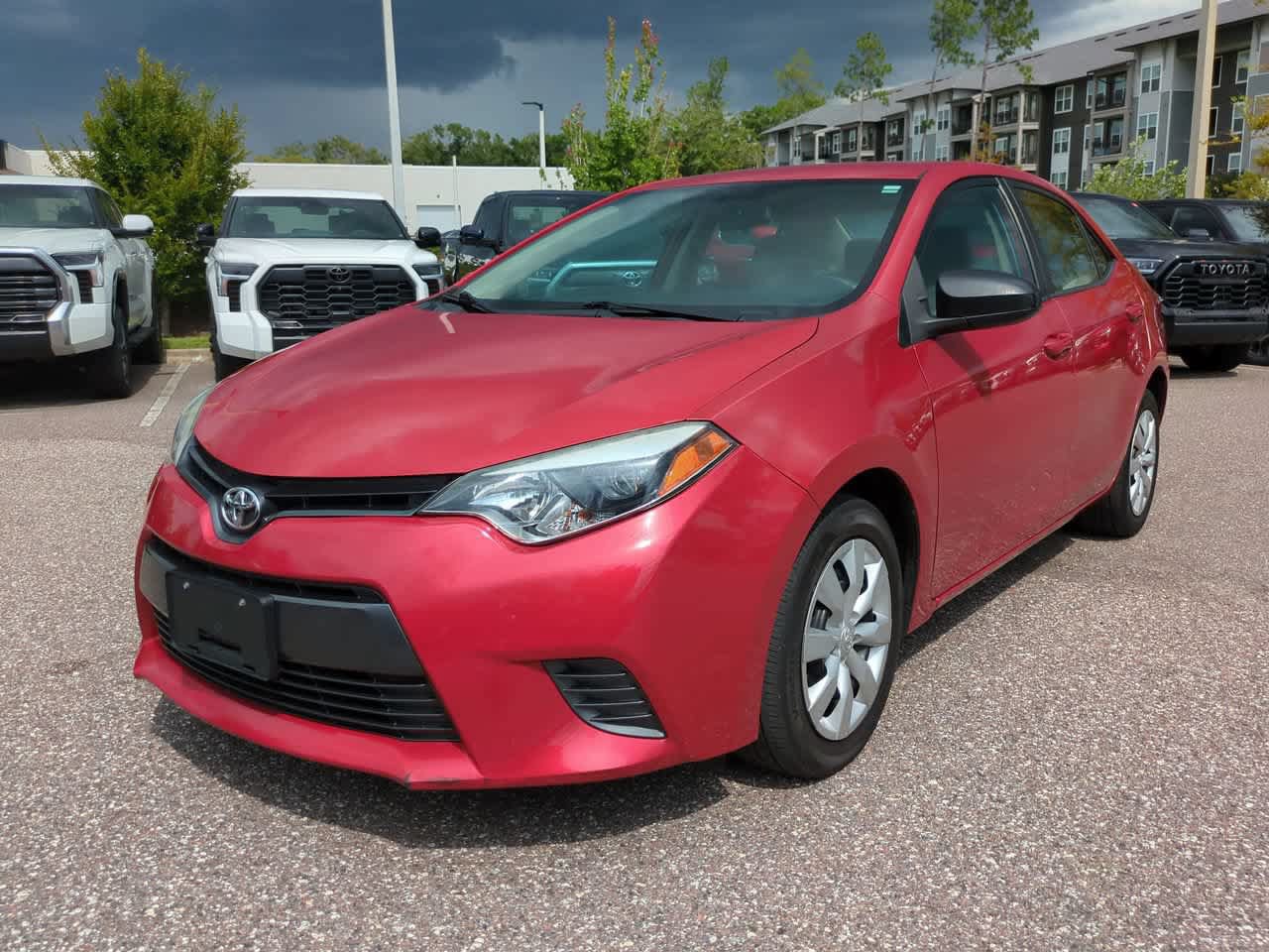 Used 2016 Toyota Corolla LE FWD image 2