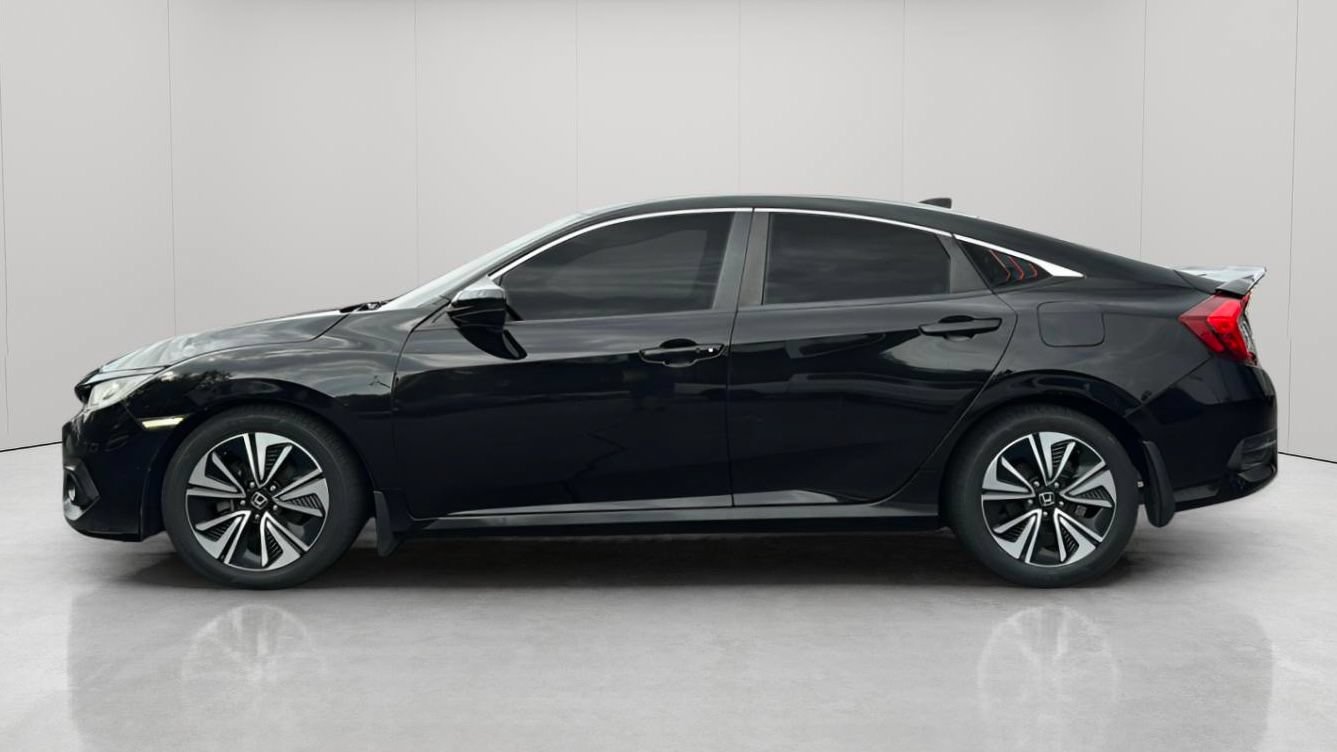 Used 2017 Honda Civic EX-L image 7