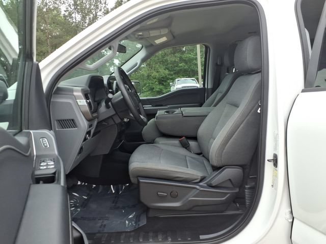 Used 2025 Ford F150 XLT w/ Equipment Group 301A Standard RWD image 14