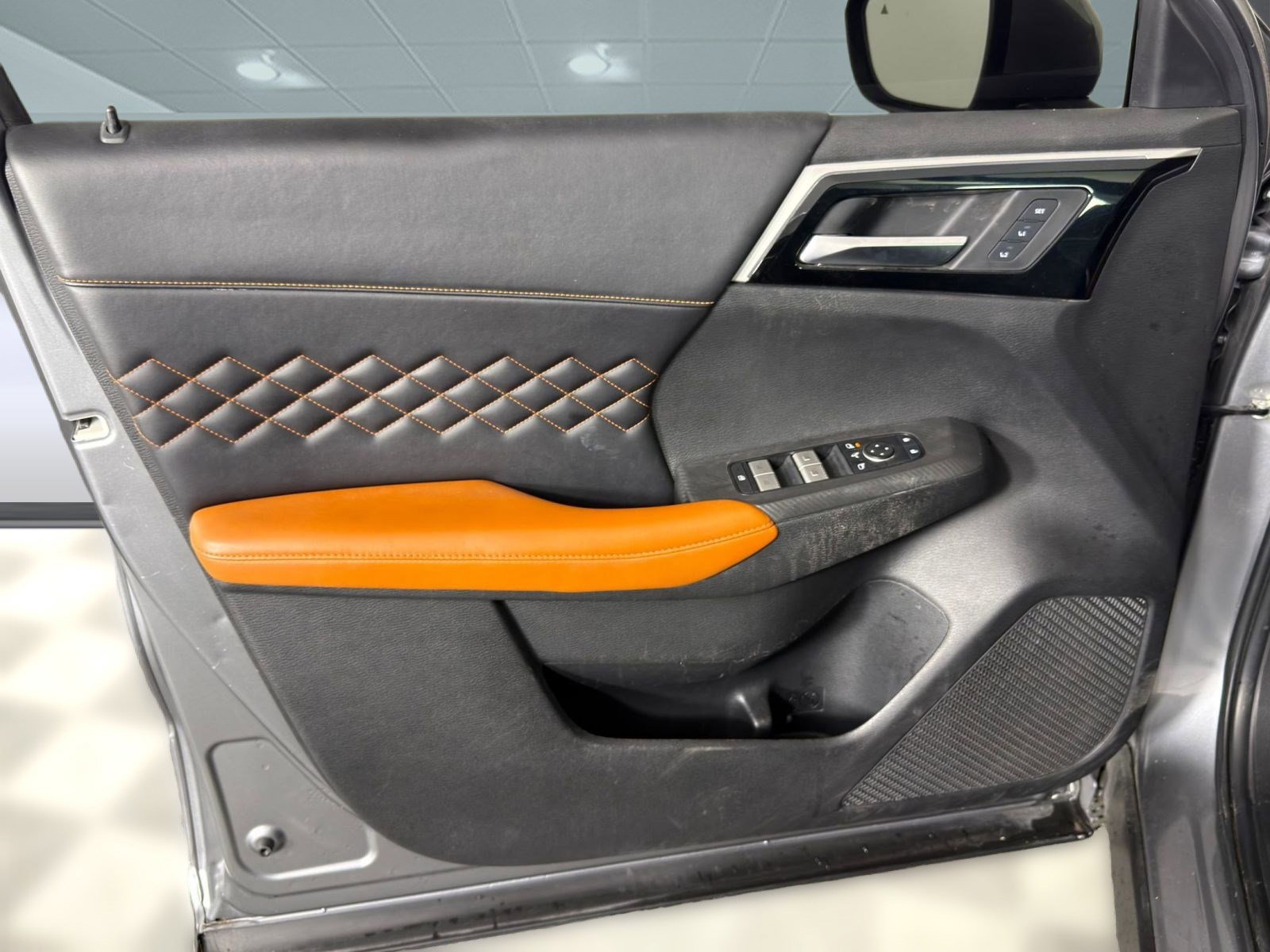 Used 2022 Mitsubishi Outlander SEL image 12