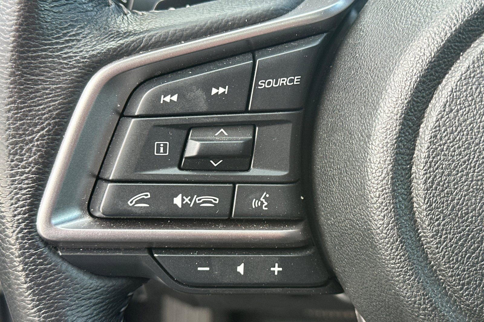 Used 2023 Subaru Outback Onyx Edition XT image 35