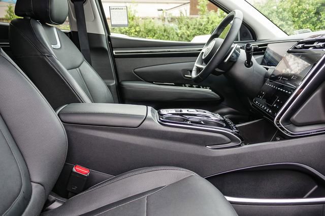 Certified 2023 Hyundai Tucson Limited AWD/4WD image 17