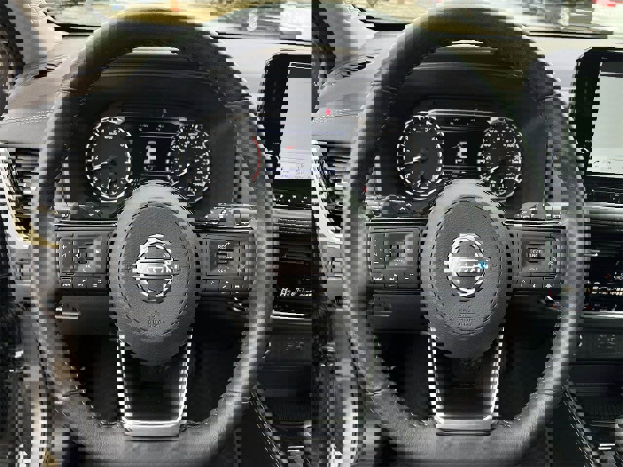 Certified 2022 Nissan Rogue SL w/ SL Premium Package image 10