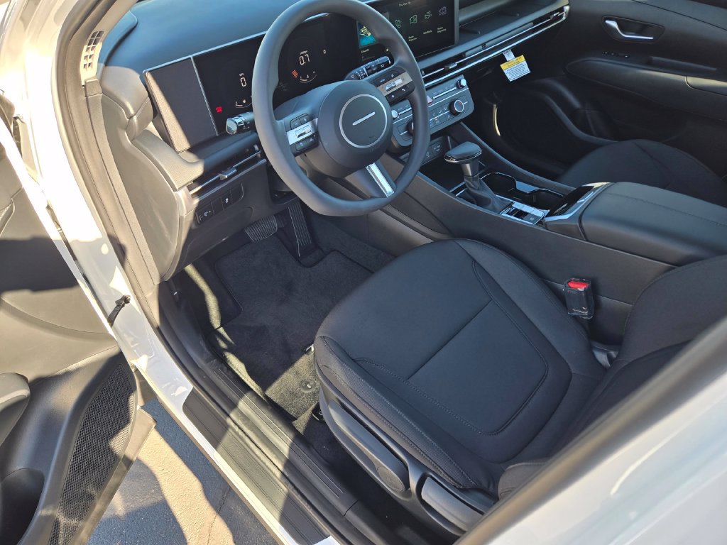 New 2026 Hyundai Tucson SE FWD image 11