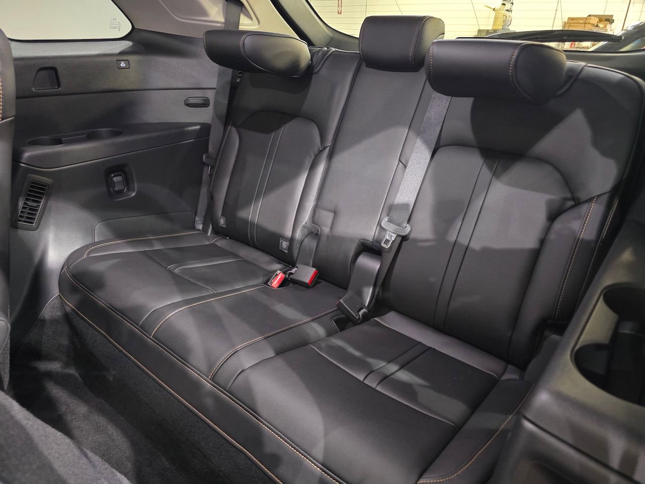 Used 2024 MAZDA CX-90 3.3 Turbo w/ Premium Package image 41