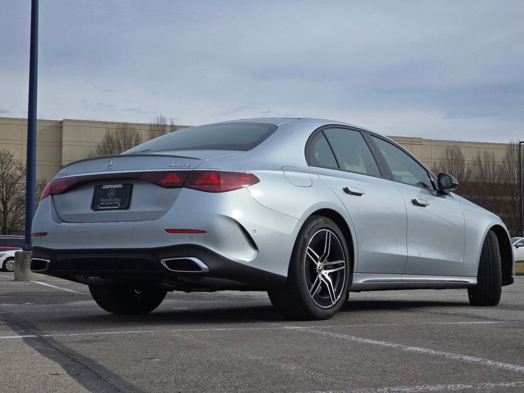 New 2026 Mercedes-Benz E 450 4MATIC Sedan image 17