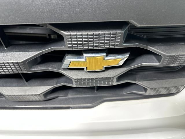 Used 2022 Chevrolet Silverado 1500 Custom AWD/4WD image 9